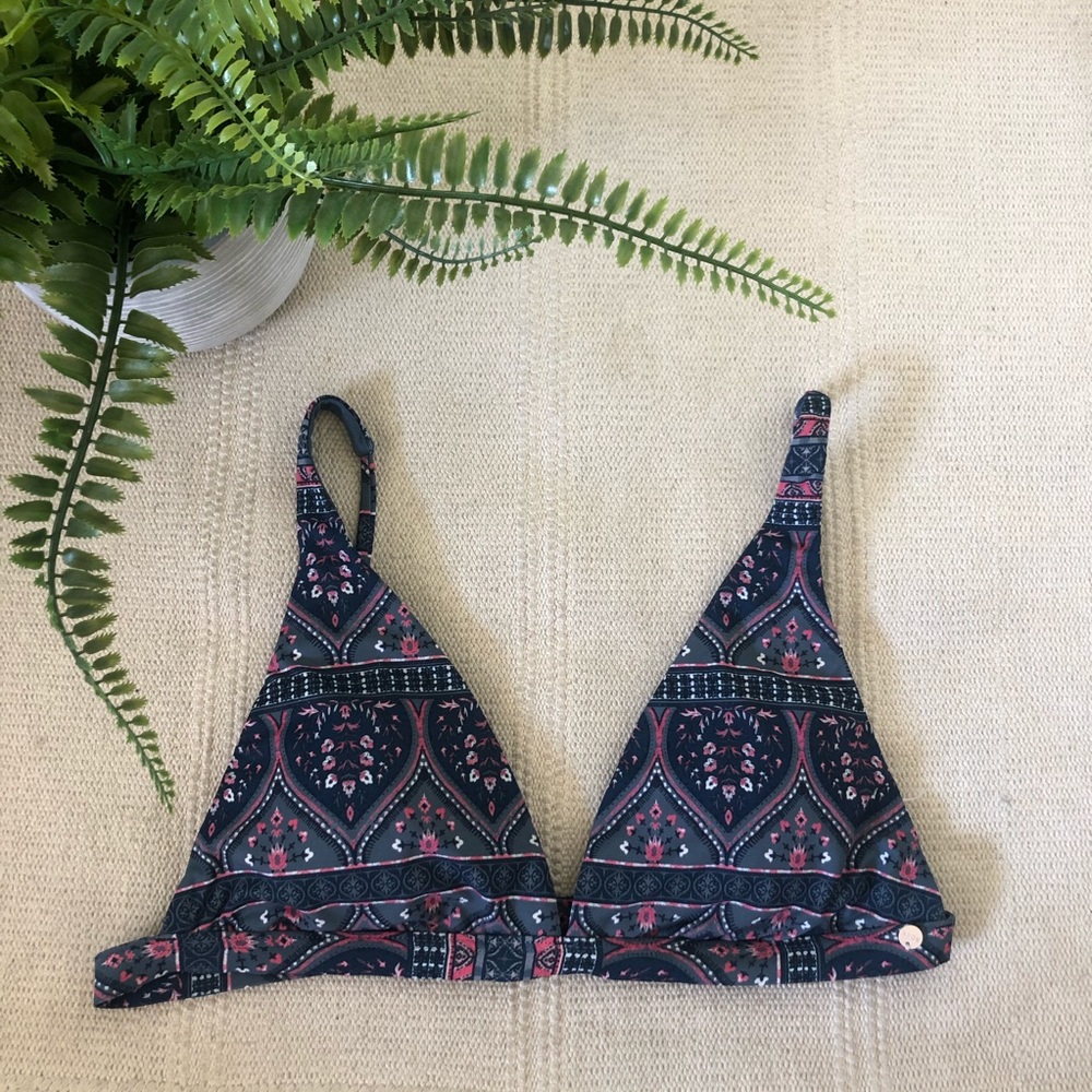 Roxy bikini top